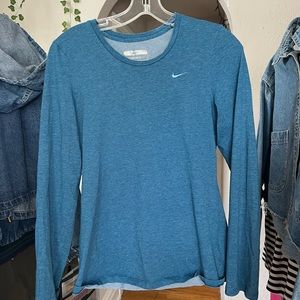 NIKE Women’s Sports Tee, Lightweight Athletic Shirt, Size M, no sign of wear